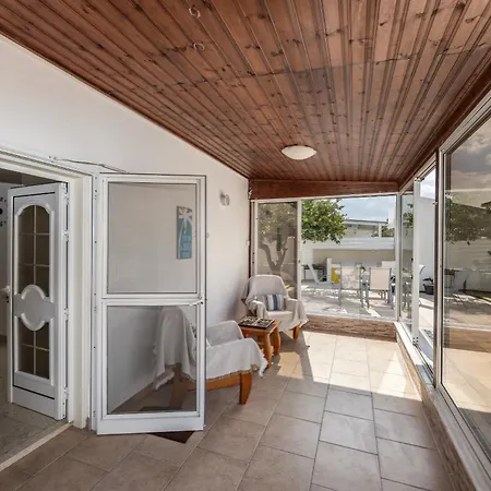 Ayia Thekla Sea Breeze Villa *