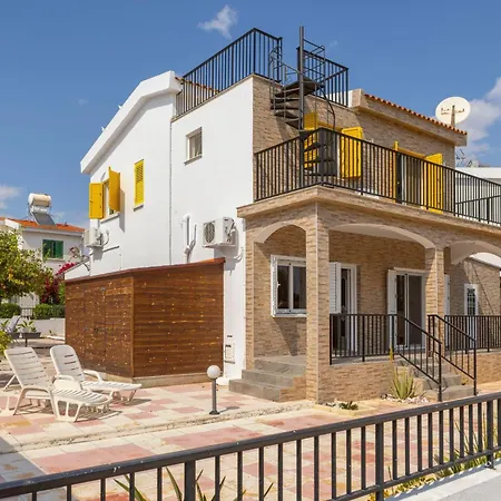 Villa Ayia Thekla Sea Breeze *