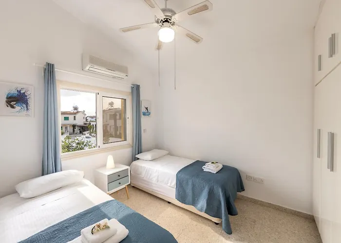 别墅 Ayia Thekla Sea Breeze