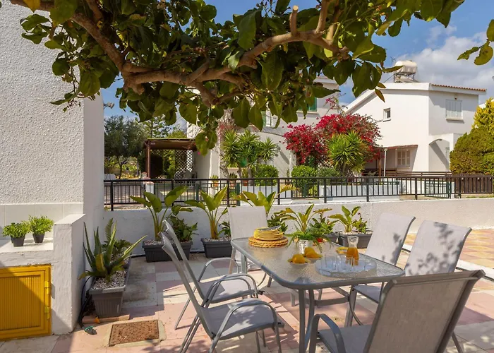 Ayia Thekla Sea Breeze * 圣纳帕