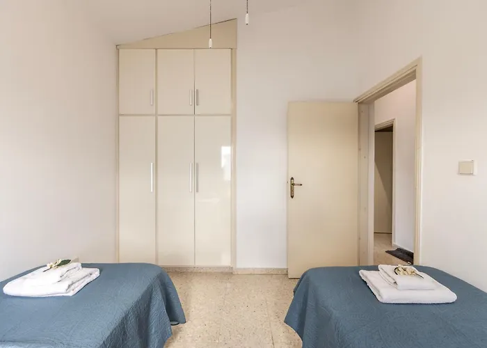 Ayia Thekla Sea Breeze 别墅 *