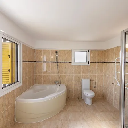 Villa Ayia Thekla Sea Breeze Ayia Napa